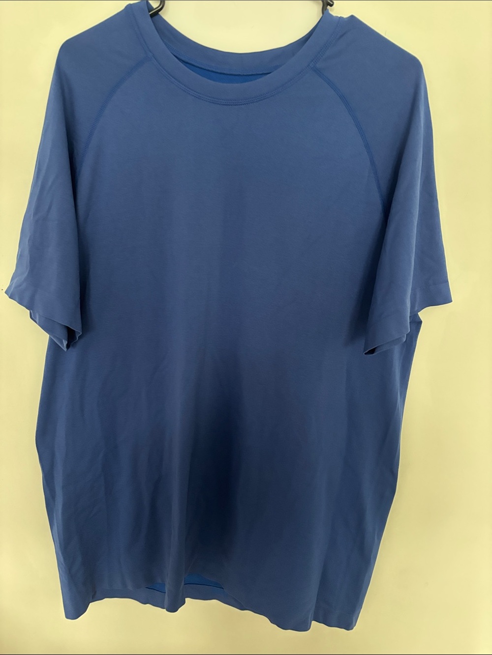 Fabletics Men's Short Sleeve Crew Tee in Blue